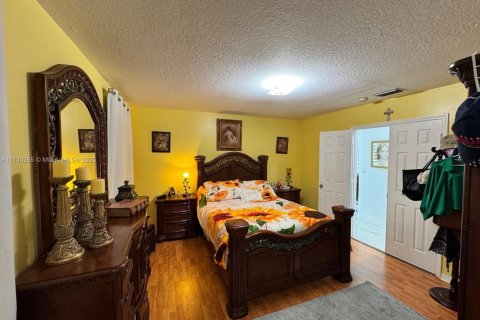 Villa ou maison à vendre à Miami, Floride: 3 chambres, 135.73 m2 № 1867557 - photo 16