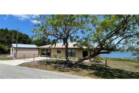 Casa en venta en Avon Park, Florida, 2 dormitorios, 90.86 m2 № 1083663 - foto 2