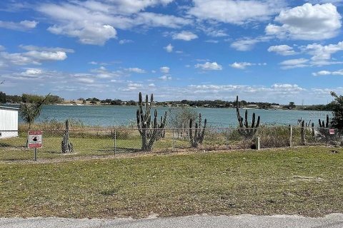 Casa en venta en Avon Park, Florida, 2 dormitorios, 90.86 m2 № 1083663 - foto 4