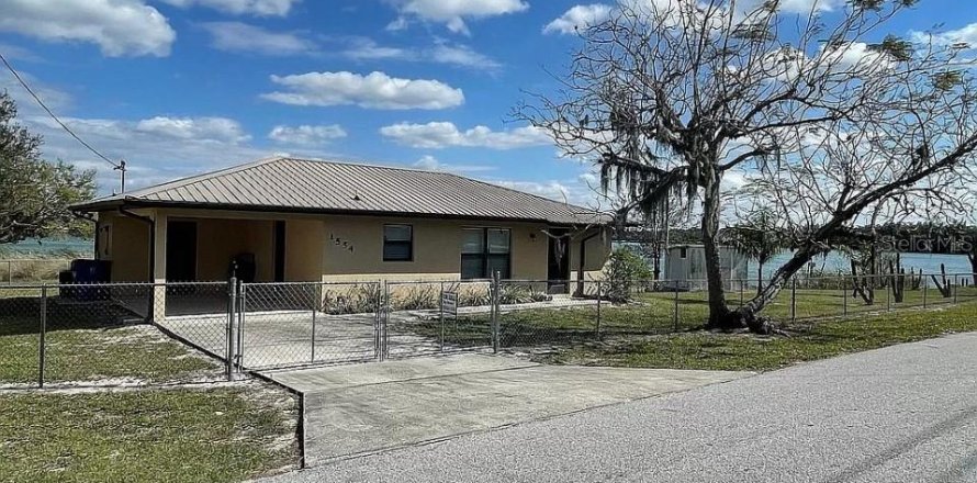 Casa en Avon Park, Florida 2 dormitorios, 90.86 m2 № 1083663