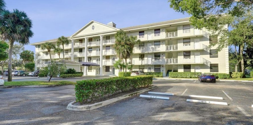Condo in Davie, Florida, 2 bedrooms  № 1974078