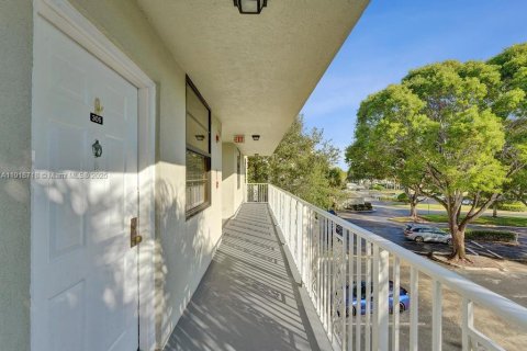 Condo in Davie, Florida, 2 bedrooms  № 1974078 - photo 4