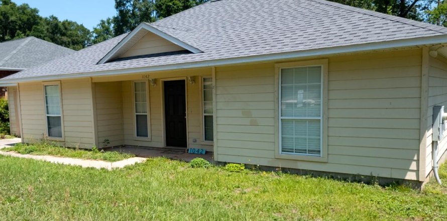 Casa en Pensacola, Florida 3 dormitorios, 119.84 m2 № 561194