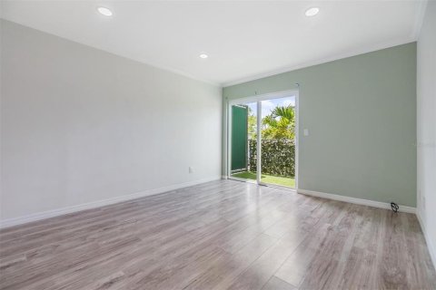 Condominio en alquiler en Clearwater, Florida, 1 dormitorio, 53.05 m2 № 1619065 - foto 9