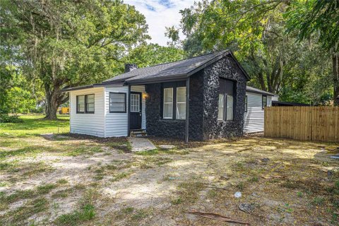 House in Leesburg, Florida 3 bedrooms, 96.25 sq.m. № 2400384 - photo 3