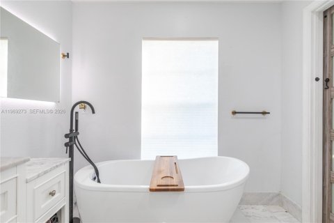 Купить таунхаус в Тамарак, Флорида 3 спальни, 151.15м2, № 2030171 - фото 18