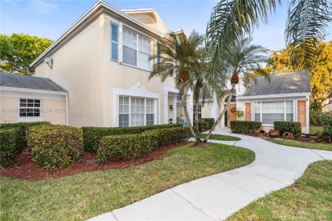 Купить таунхаус в Тамарак, Флорида 3 спальни, 151.15м2, № 2030171 - фото 29