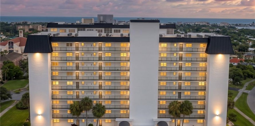 Condo à Venice, Floride, 1 chambre  № 2411478