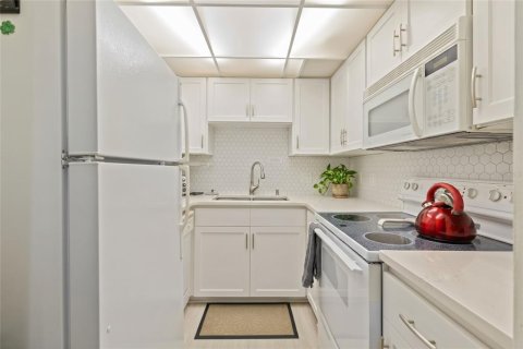 Copropriété à louer à Venice, Floride: 1 chambre, 80.82 m2 № 2411478 - photo 5