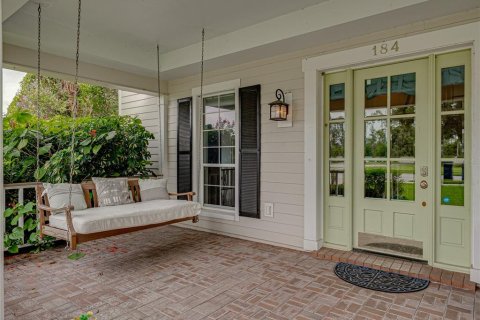 House in Auburndale, Florida 2 bedrooms, 276.94 sq.m. № 1755065 - photo 16