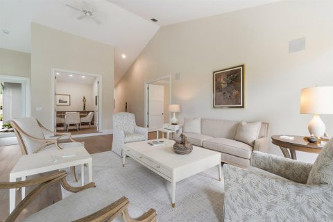 Townhouse in Jupiter, Florida 3 bedrooms, 283.07 sq.m. № 2392321 - photo 10