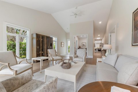 Townhouse in Jupiter, Florida 3 bedrooms, 283.07 sq.m. № 2392321 - photo 11