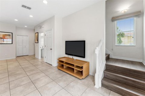 Townhouse in Kissimmee, Florida 3 bedrooms, 136.57 sq.m. № 1750646 - photo 21