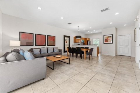 Townhouse in Kissimmee, Florida 3 bedrooms, 136.57 sq.m. № 1750646 - photo 9