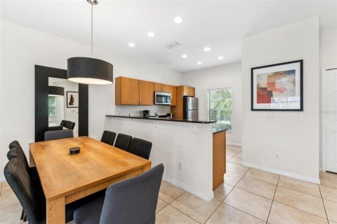 Townhouse in Kissimmee, Florida 3 bedrooms, 136.57 sq.m. № 1750646 - photo 11