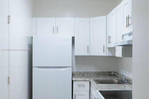 Apartamento en alquiler en Fort Lauderdale, Florida, 1 dormitorio, 55.74 m2 № 1951344 - foto 10