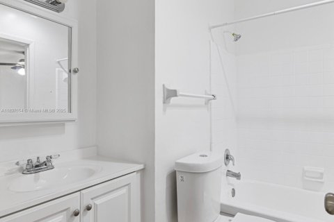 Apartamento en alquiler en Fort Lauderdale, Florida, 1 dormitorio, 55.74 m2 № 1951344 - foto 9
