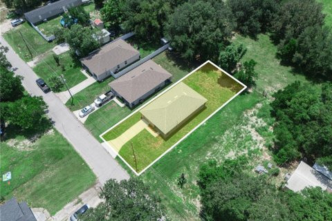 Villa ou maison à vendre à Auburndale, Floride: 3 chambres, 133.31 m2 № 2299387 - photo 19