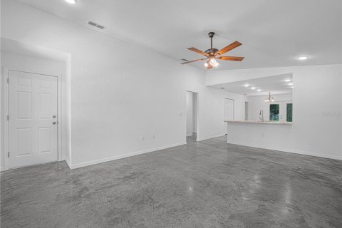 Villa ou maison à vendre à Auburndale, Floride: 3 chambres, 133.31 m2 № 2299387 - photo 2