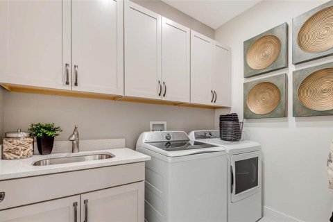 Villa ou maison à vendre à DeLand, Floride: 2 chambres, 154.96 m2 № 2308735 - photo 14