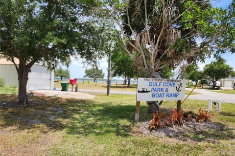 Land in Port Charlotte, Florida № 2159799 - photo 12