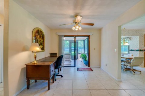 House in Port Orange, Florida 2 bedrooms, 136.29 sq.m. № 1561799 - photo 11