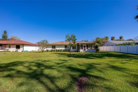 House in Port Orange, Florida 2 bedrooms, 136.29 sq.m. № 1561799 - photo 29