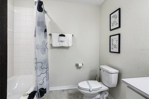 Снять в аренду кондоминиум в Киссимми, Флорида 3 комнаты, 123.47м2, № 2097318 - фото 17