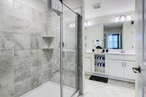 Снять в аренду кондоминиум в Киссимми, Флорида 3 комнаты, 123.47м2, № 2097318 - фото 11