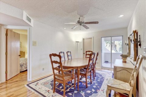 Touwnhouse à vendre à Saint Petersburg, Floride: 2 chambres, 201.41 m2 № 1909882 - photo 16