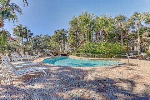Touwnhouse à vendre à Saint Petersburg, Floride: 2 chambres, 201.41 m2 № 1909882 - photo 6