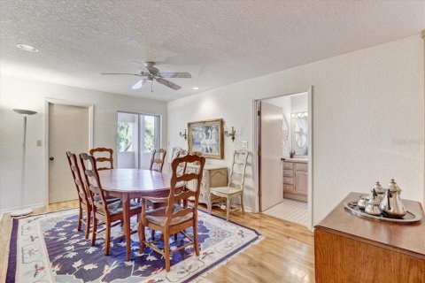 Touwnhouse à vendre à Saint Petersburg, Floride: 2 chambres, 201.41 m2 № 1909882 - photo 15