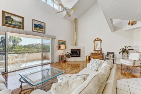 Touwnhouse à vendre à Saint Petersburg, Floride: 2 chambres, 201.41 m2 № 1909882 - photo 8