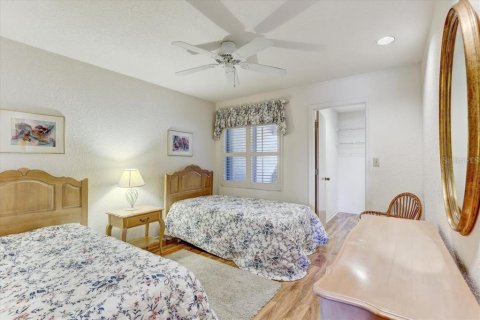 Touwnhouse à vendre à Saint Petersburg, Floride: 2 chambres, 201.41 m2 № 1909882 - photo 24