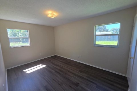 Villa ou maison à louer à Casselberry, Floride: 4 chambres, 106.84 m2 № 2415261 - photo 7