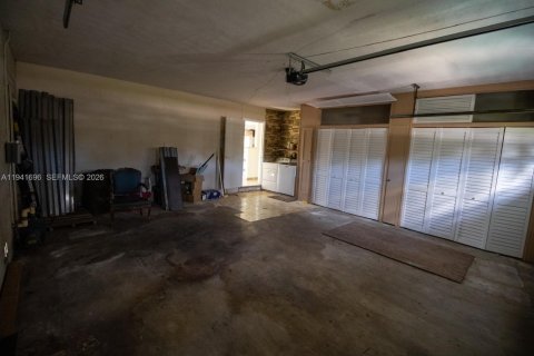 Casa en alquiler en Miami, Florida, 3 dormitorios, 179.77 m2 № 1998933 - foto 13