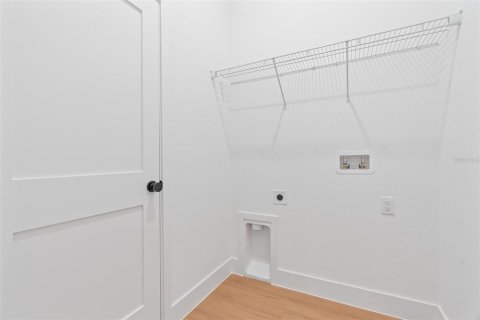 House in Ocala, Florida 4 bedrooms, 167.13 sq.m. № 2115807 - photo 13
