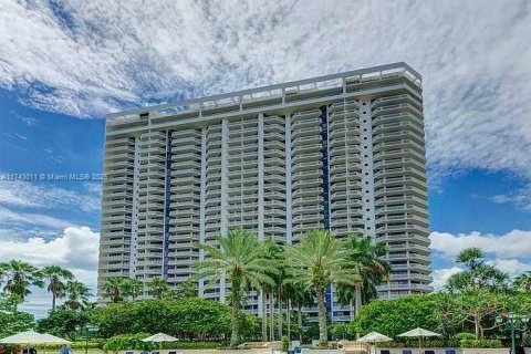Condominio en venta en Aventura, Florida, 2 dormitorios, 144.93 m2 № 1730453 - foto 27
