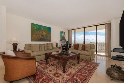 Condominio en venta en Aventura, Florida, 2 dormitorios, 144.93 m2 № 1730453 - foto 2