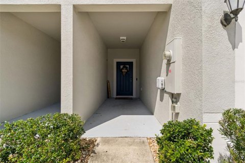 Touwnhouse à vendre à Wesley Chapel, Floride: 3 chambres, 151.8 m2 № 2207627 - photo 7