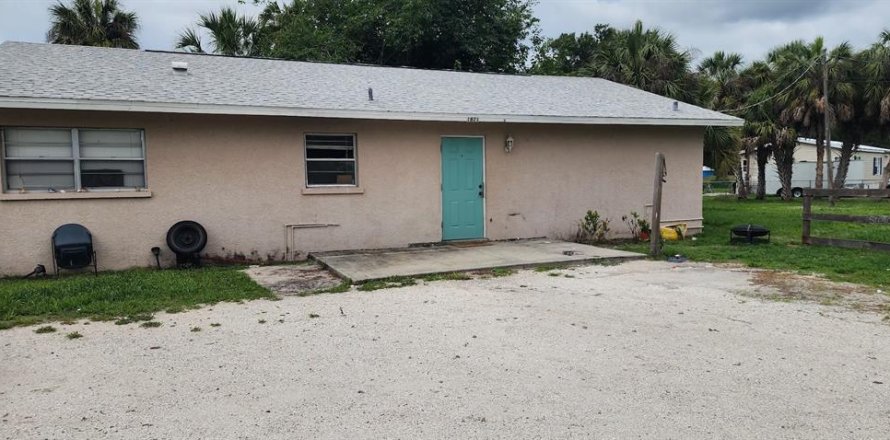 Villa ou maison à Arcadia, Floride 2 chambres, 83.61 m2 № 2211890