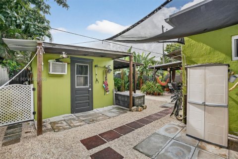 Купить виллу или дом в Майами, Флорида 3 спальни, 121.89м2, № 2242647 - фото 25