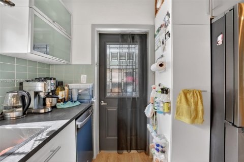 Купить виллу или дом в Майами, Флорида 3 спальни, 121.89м2, № 2242647 - фото 14