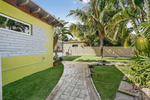 Купить виллу или дом в Майами, Флорида 3 спальни, 121.89м2, № 2242647 - фото 4