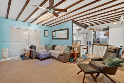Купить виллу или дом в Майами, Флорида 3 спальни, 121.89м2, № 2242647 - фото 8