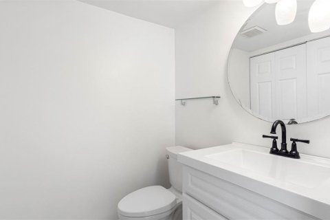 Adosado en venta en Tampa, Florida, 3 dormitorios, 147.25 m2 № 1719570 - foto 18