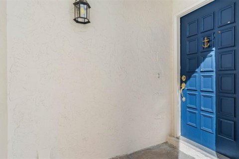 Adosado en venta en Tampa, Florida, 3 dormitorios, 147.25 m2 № 1719570 - foto 4