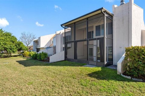 Adosado en venta en Tampa, Florida, 3 dormitorios, 147.25 m2 № 1719570 - foto 6