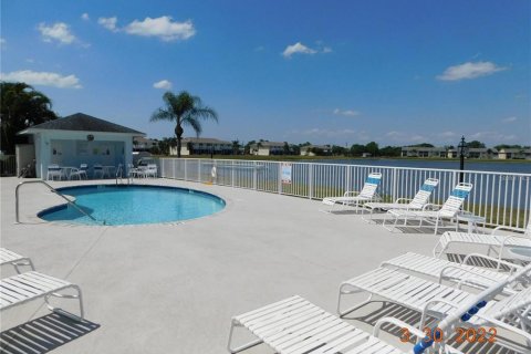 Condo in Punta Gorda, Florida, 2 bedrooms  № 2091786 - photo 9