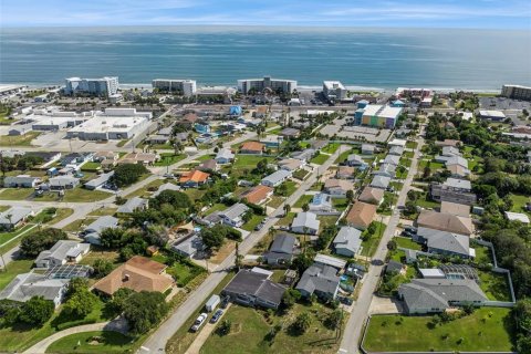 Villa ou maison à vendre à Daytona Beach, Floride: 3 chambres, 102.56 m2 № 2405688 - photo 2